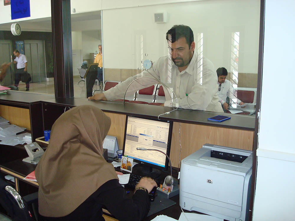 تجهیز گیشه‌های شعب تامین اجتماعی تهران به سیستم صوتی کاواک | ارتباط بهتر با مراجعین